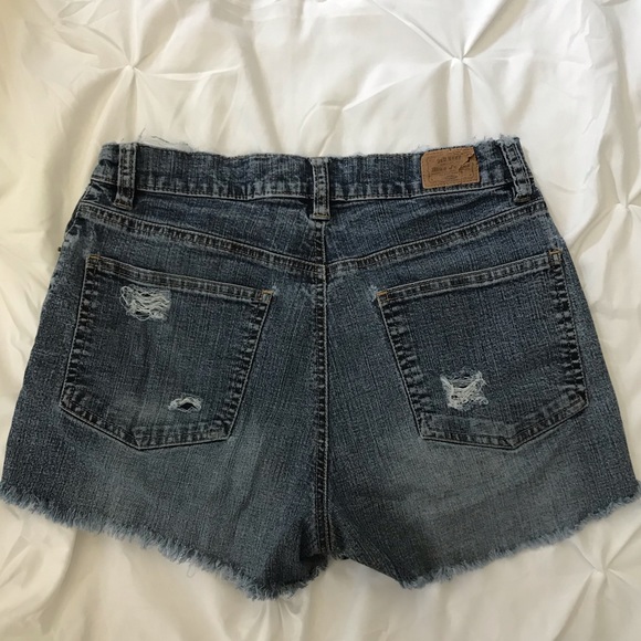 Old Navy distressed shorts - Picture 3 of 5